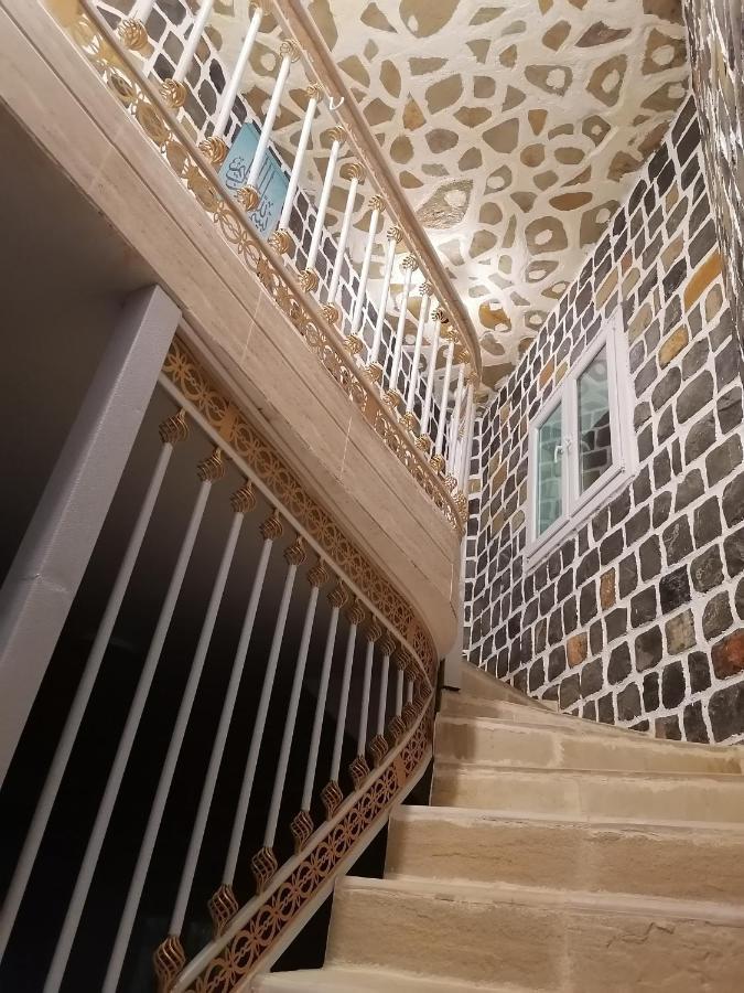 Bayt Alhagar Residance بيت الحجر للضيافة الجبل الأخضر Villa Hayl Yaman Exterior foto